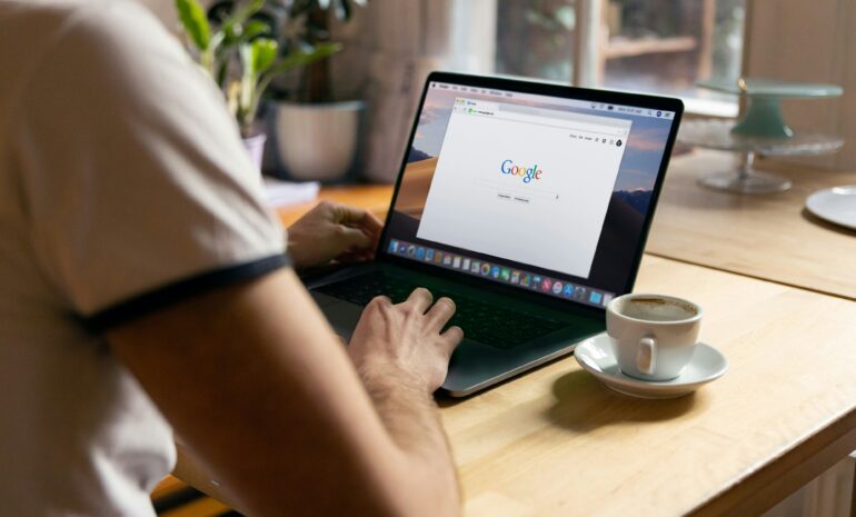 Google AI Overviews