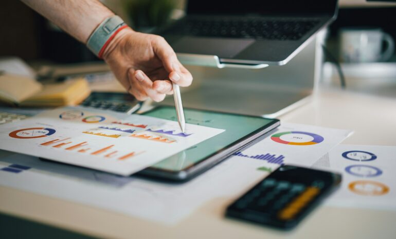 local competitor insights for store revenue